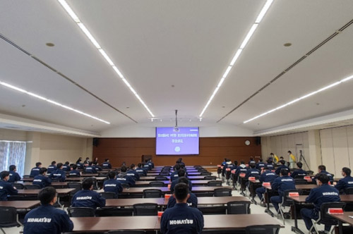 宽敞的多功能厅